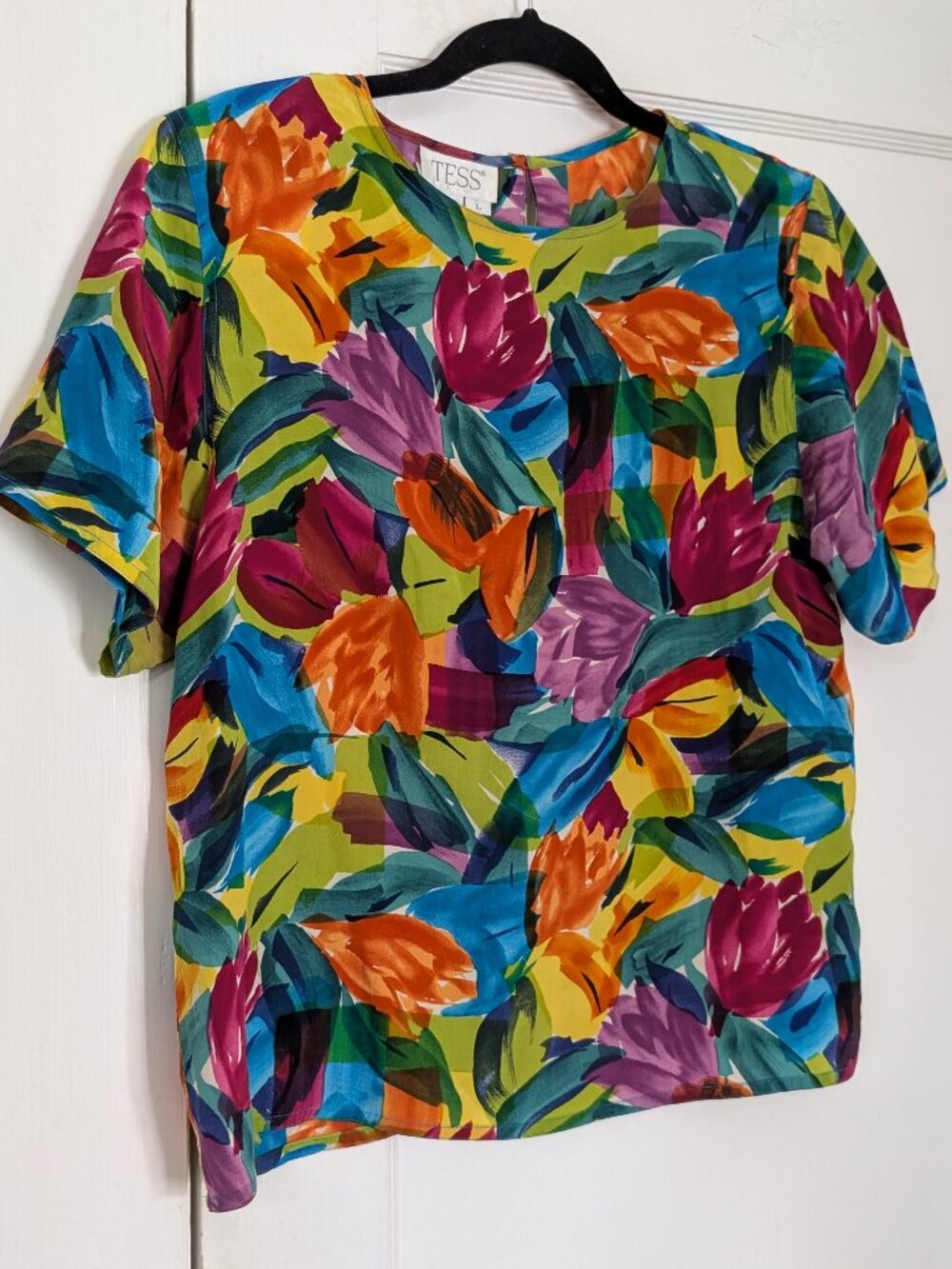 TESS Vintage Blouse Women's Large 100% Silk Top Summer Florals Retro Multicolor